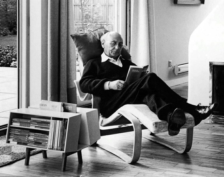 バウハウスと英国家具とジャック・プリチャードJackPritchardと ヴィンテージ家具店『BRITISH Vintage＋』 正統派