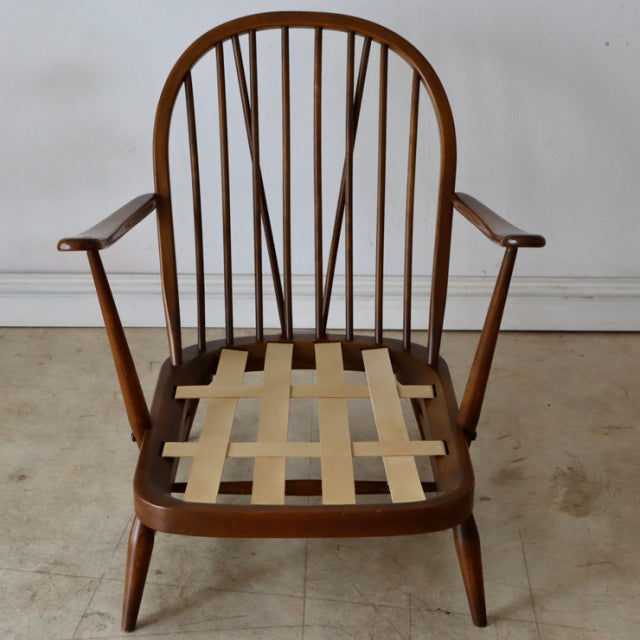 アーコール（ERCOL）イージーチェア・1シーター　日本が世界に誇る尾州ウールにて張替済み　商品番号【009028】