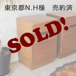 時を超えて現代に活きるモダンデザイン。イギリス製ビンテージ・ベッドサイドキャビネット【Uniflex Furniture】アンティーク・収納家具・ミッドセンチュリー・北欧018069