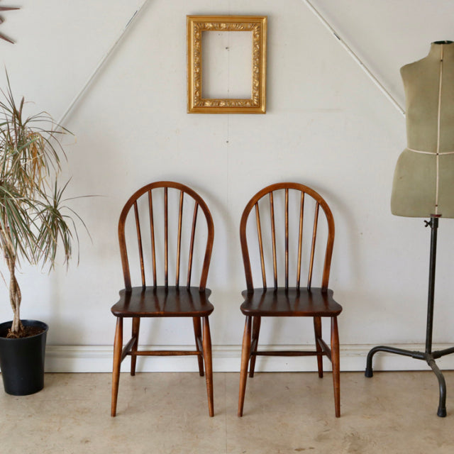 ヴィンテージアーコール（ERCOL）フープバックチェア　商品番号【021041】