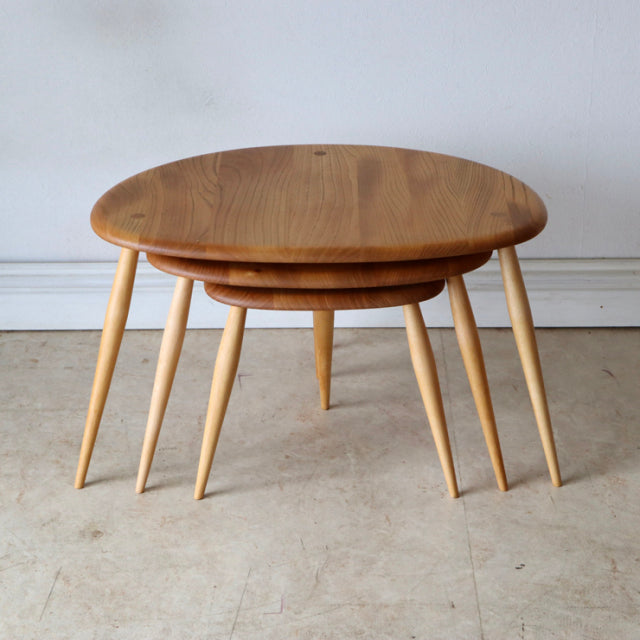 【美品】アーコール（ERCOL）ネストテーブル　商品番号【021057】