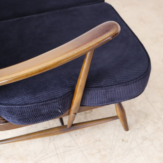 アーコール（ERCOL）３シーターソファ　遠州産の太畝コーデュロイにて張替え済み　商品番号【021079】