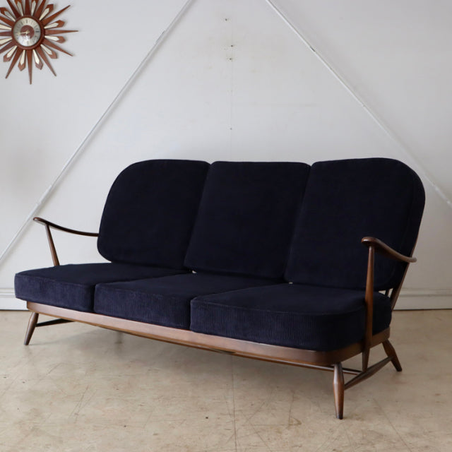 アーコール（ERCOL）３シーターソファ　遠州産の太畝コーデュロイにて張替え済み　商品番号【021079】