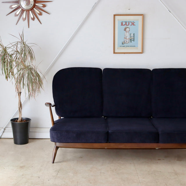 アーコール（ERCOL）３シーターソファ　遠州産の太畝コーデュロイにて張替え済み　商品番号【021079】