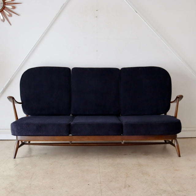 アーコール（ERCOL）３シーターソファ　遠州産の太畝コーデュロイにて張替え済み　商品番号【021079】