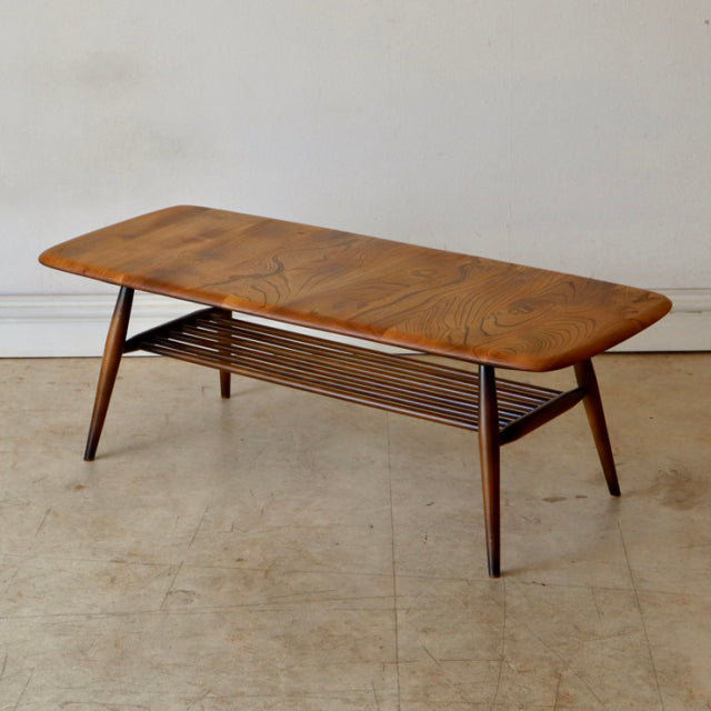 アーコール（Ercol）無垢コーヒーテーブル・マガジンラック付き【ブラウン】商品番号【021081】