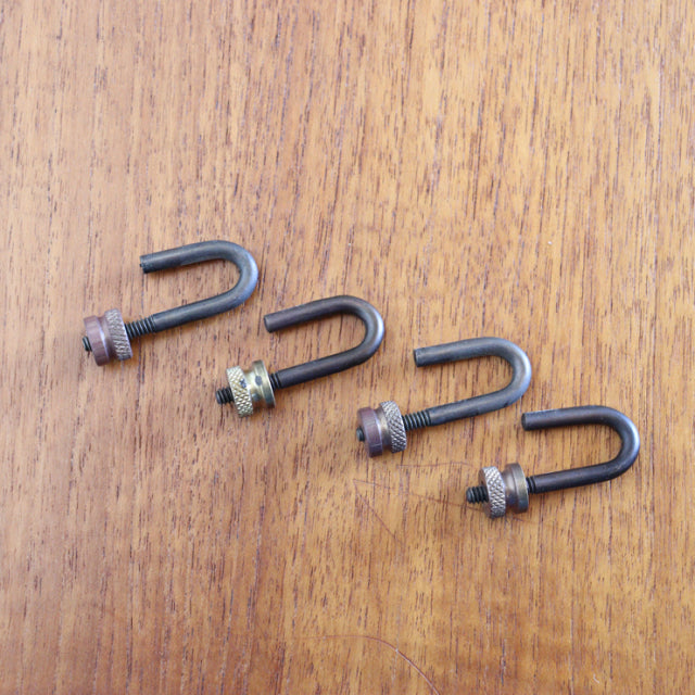 商品番号【23043】　の組み立て用画像 ステイプルStaples社製のLadderaxラダラックス・ユニットシェルフ