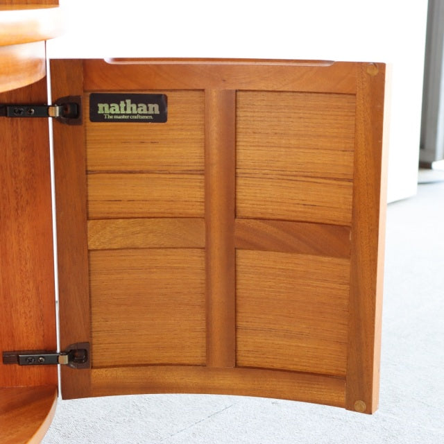 【トータルリコールとネイサン】　ネイサンNATHAN コーナーキャビネット　商品番号27027a