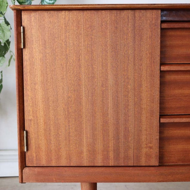 Austinsuite Small Teak Sideborad　商品番号【021017a】