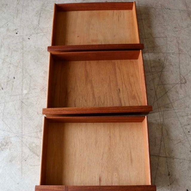 Austinsuite Small Teak Sideborad　商品番号【021017a】