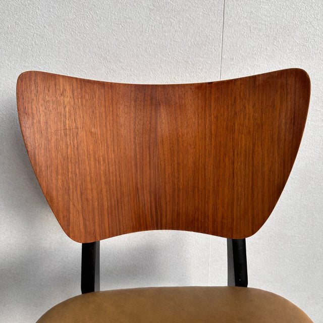くすんだイエローが良いんです　Vintage Chair 1950's　商品番号23145b
