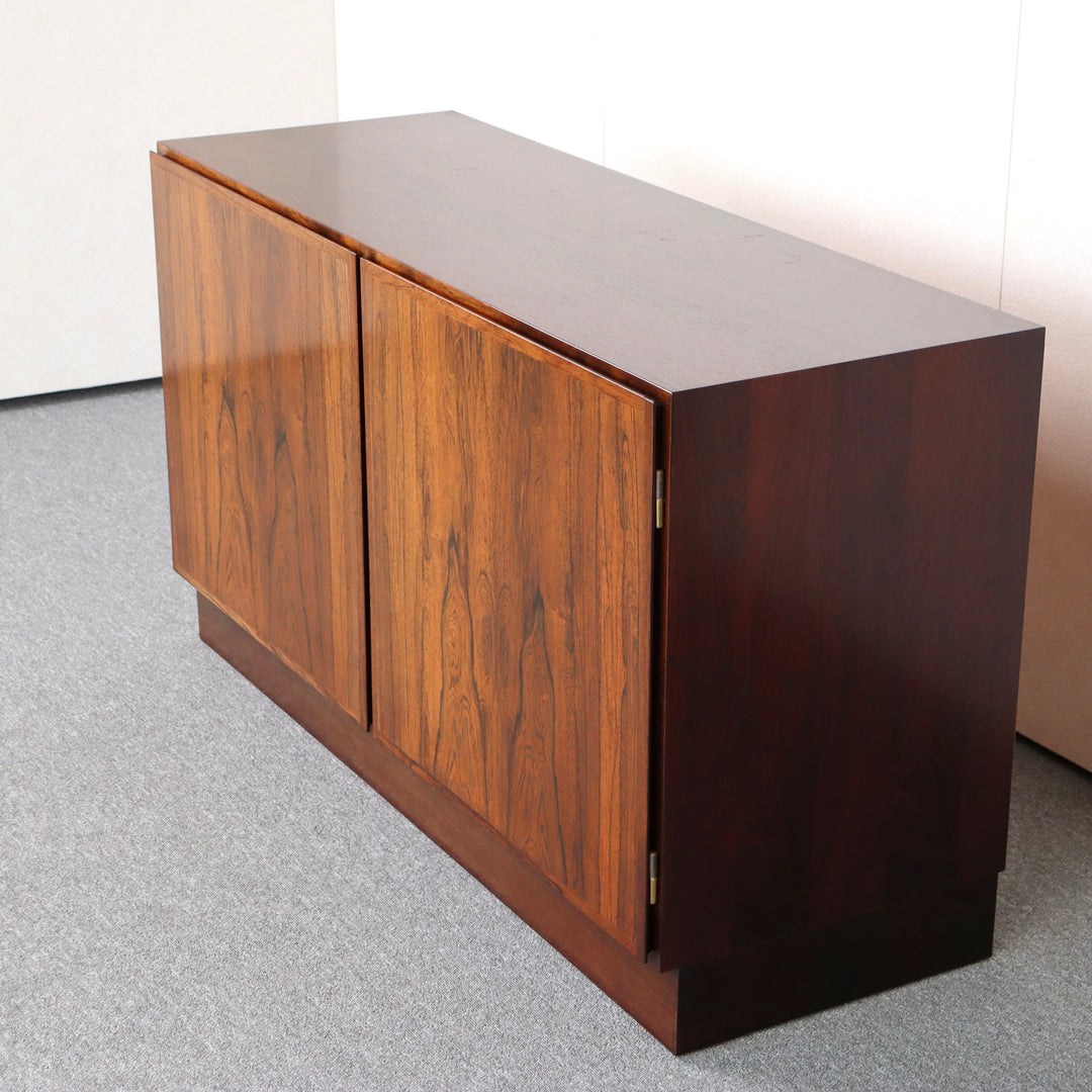 【comingsoon!】Danish Cabinet with bookcase | KLAR46