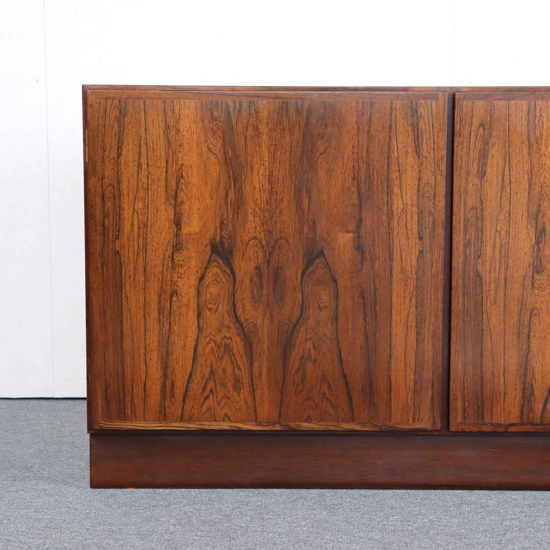 【comingsoon!】Danish Cabinet with bookcase | KLAR46