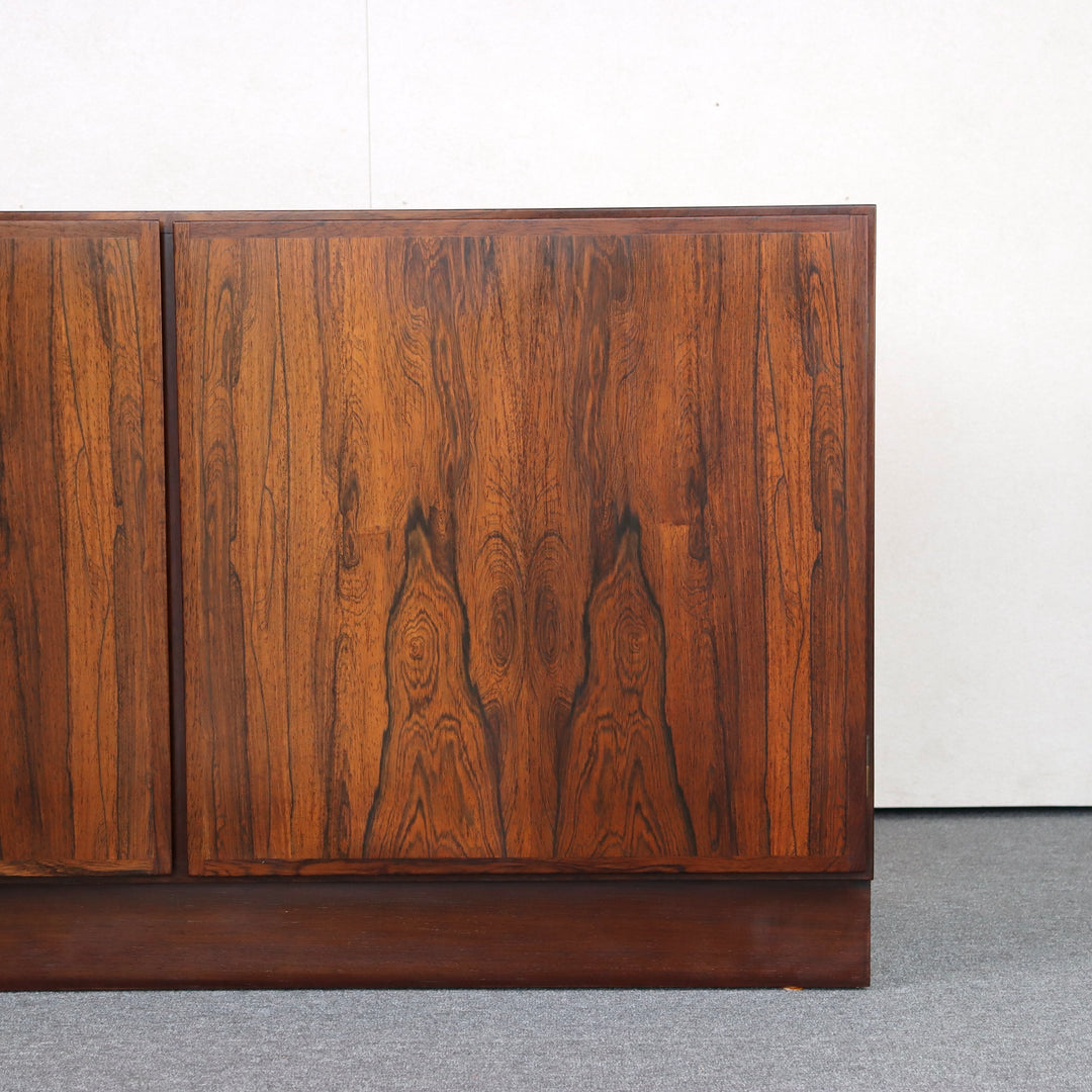 【comingsoon!】Danish Cabinet with bookcase | KLAR46