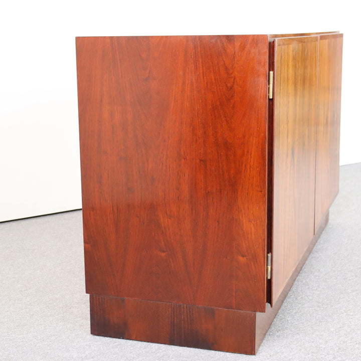 【comingsoon!】Danish Cabinet with bookcase | KLAR46