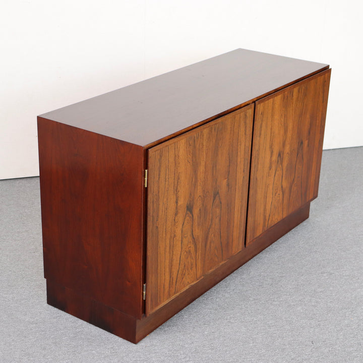 【comingsoon!】Danish Cabinet with bookcase | KLAR46