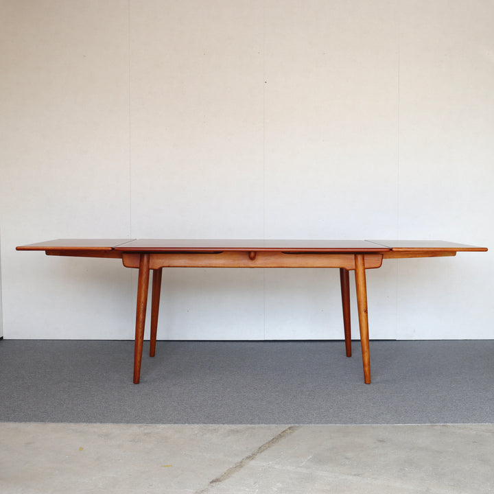 【倉庫販売】Danish Dining table by Hans J. Wegner | KLAR64