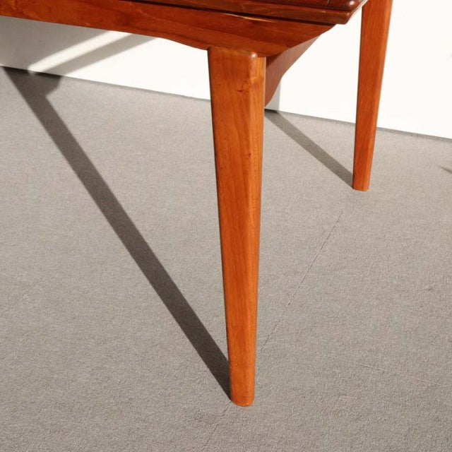 Aerthoj Jensen AND Molholm Herningダイニングテーブル    のちBoConcept ItemCode-23128