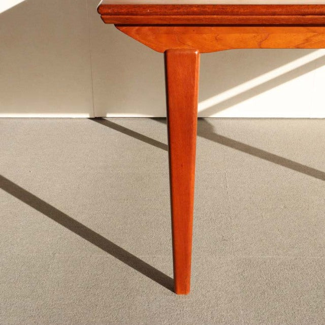 Aerthoj Jensen AND Molholm Herningダイニングテーブル    のちBoConcept ItemCode-23128