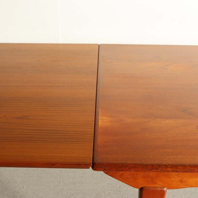 Aerthoj Jensen AND Molholm Herningダイニングテーブル    のちBoConcept ItemCode-23128