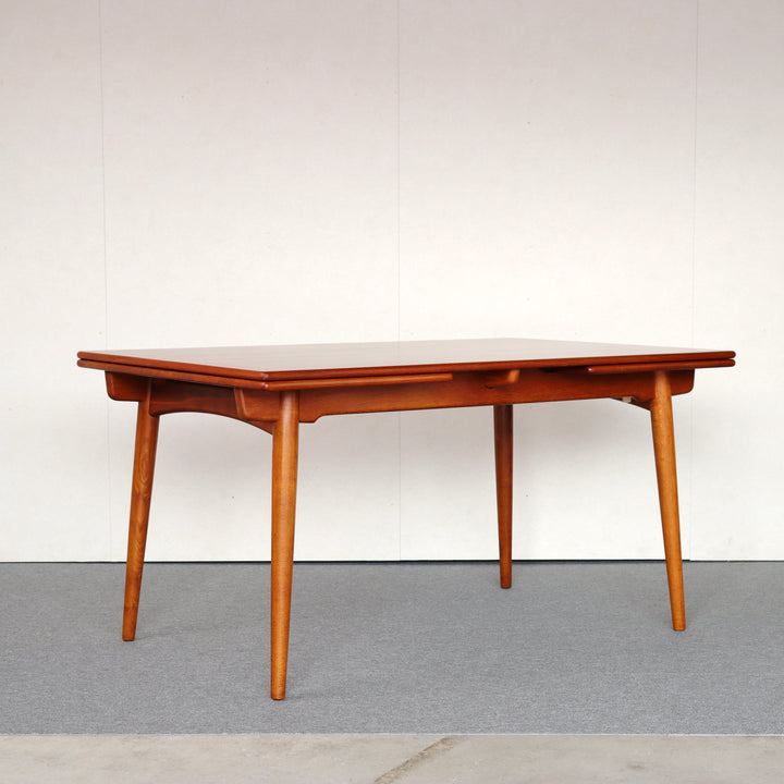 【倉庫販売】Danish Dining table by Hans J. Wegner | KLAR64