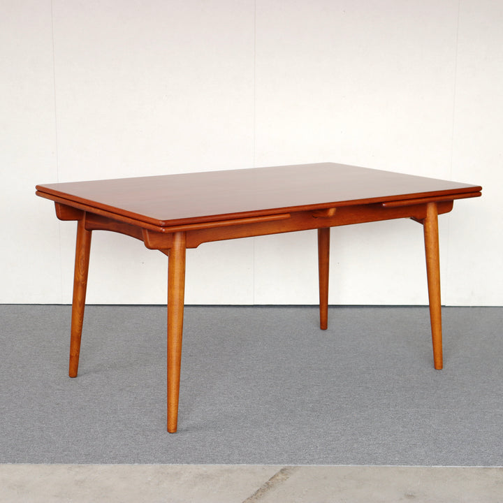 【倉庫販売】Danish Dining table by Hans J. Wegner | KLAR64