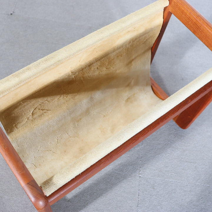 【comingsoon!】　Magazine holder　ItemCode-SKOV109
