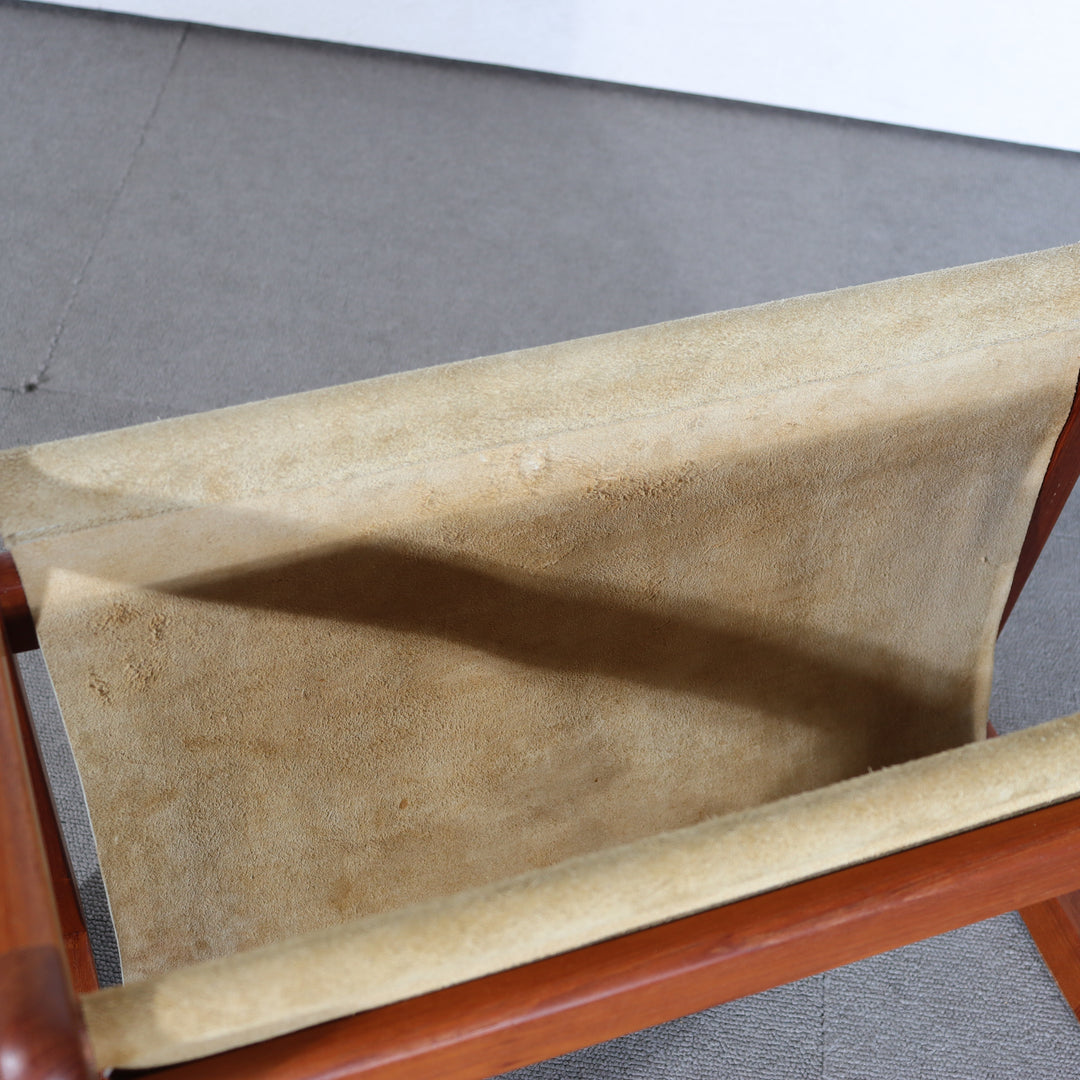 【comingsoon!】　Magazine holder　ItemCode-SKOV109