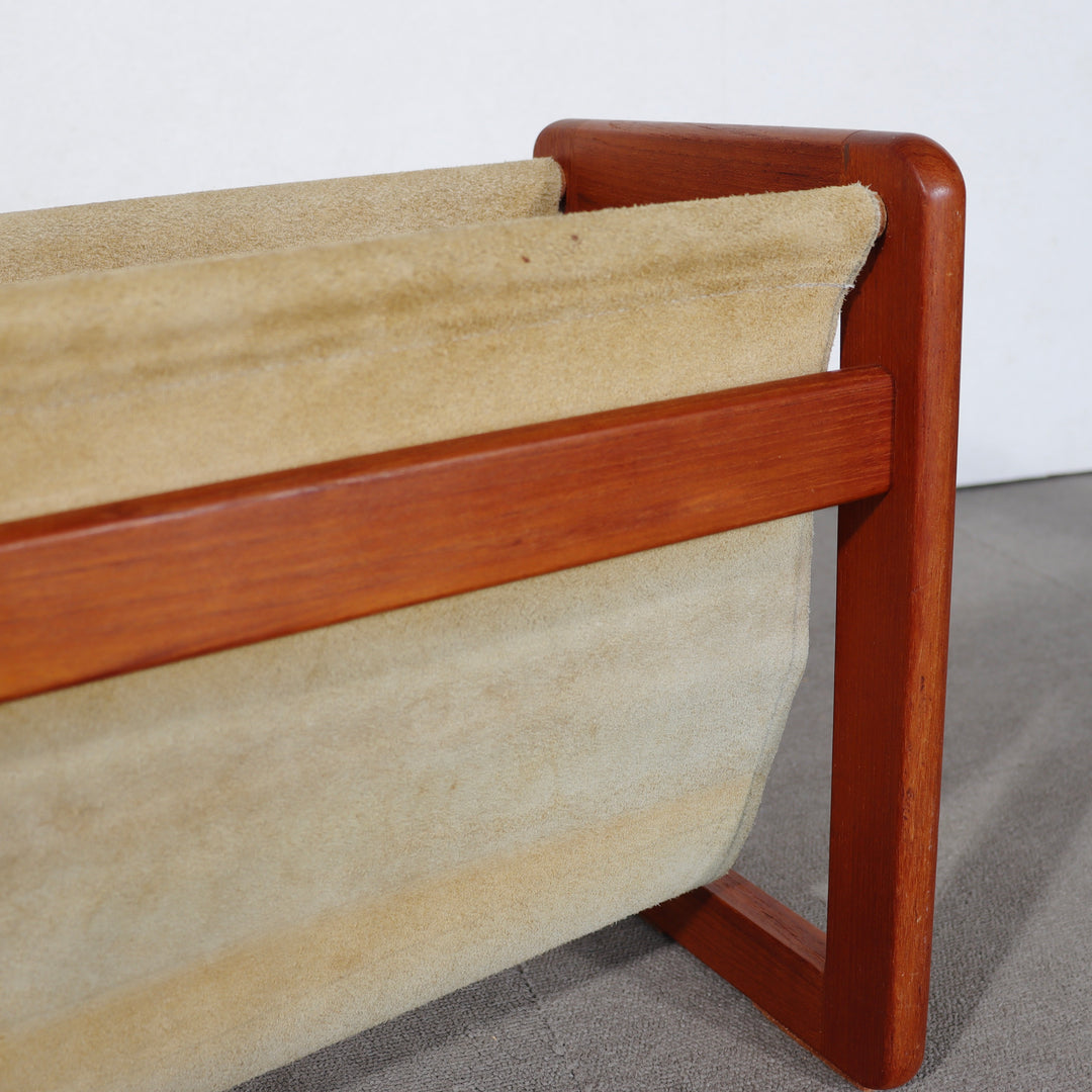 【comingsoon!】　Magazine holder　ItemCode-SKOV109