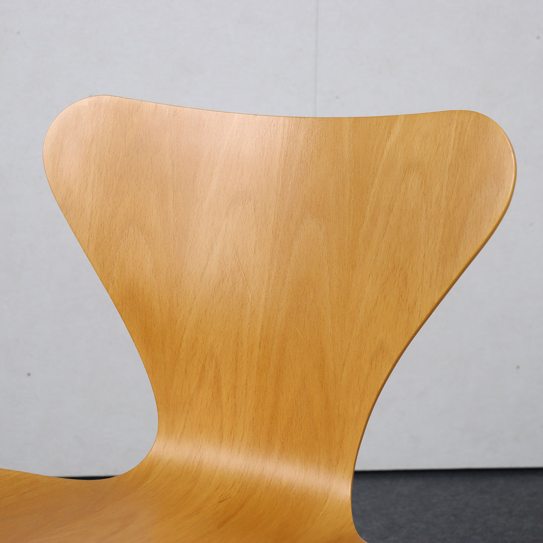 【comingsoon!】Danish Dining chair 'Serie 7' by Arne Jacobsen | KLAR126b