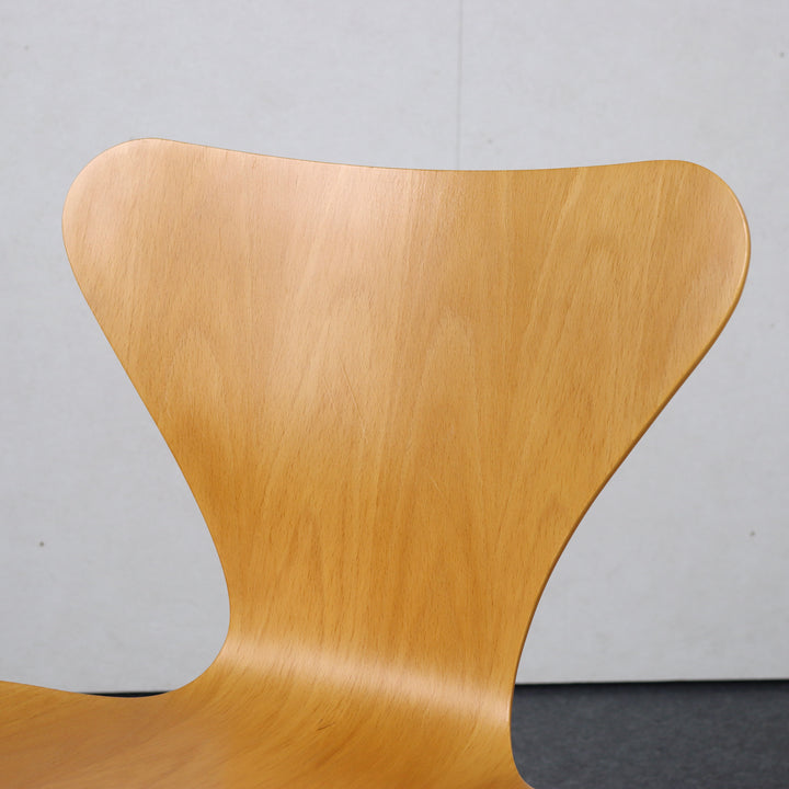 【comingsoon!】Danish Dining chair 'Serie 7' by Arne Jacobsen | KLAR126b