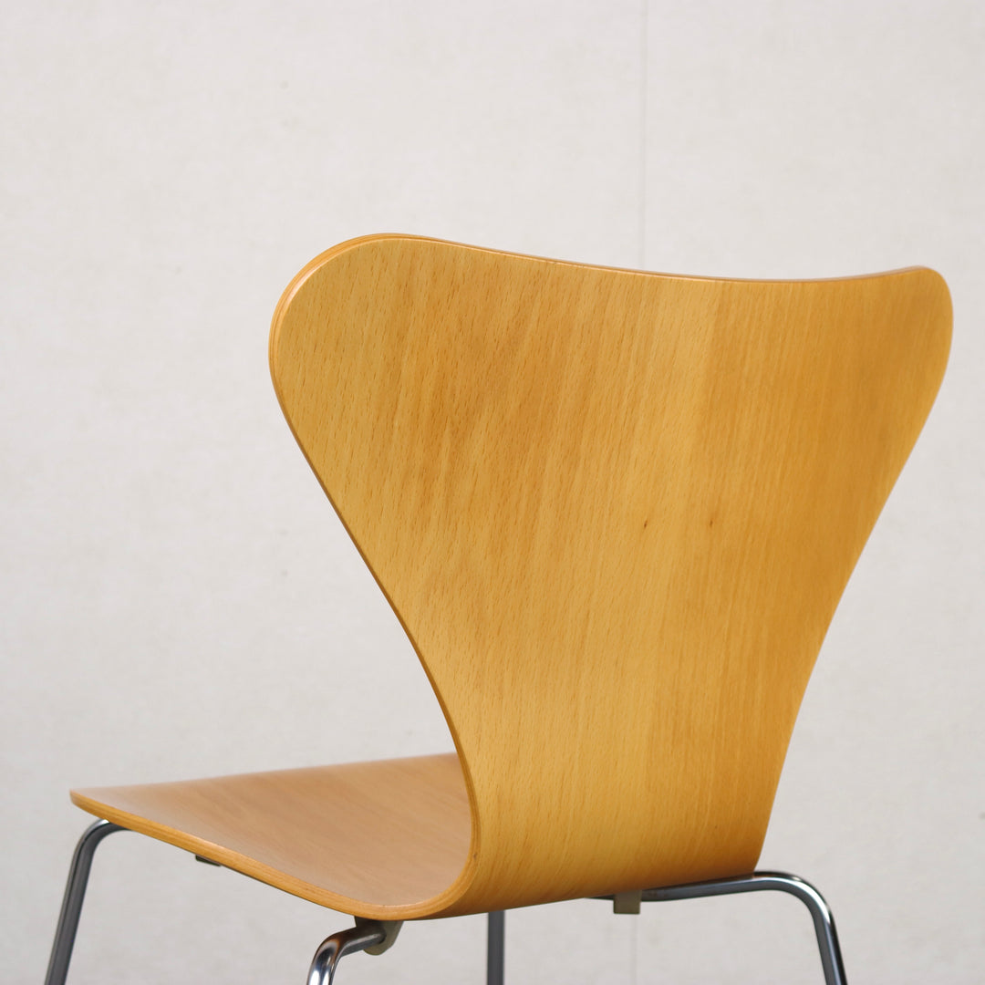 【comingsoon!】Danish Dining chair 'Serie 7' by Arne Jacobsen | KLAR126b