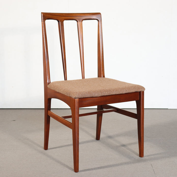 【comingsoon!】　YOUNGER RECTANGULAR CHAIR ItemCode-AVON18b | 送料込