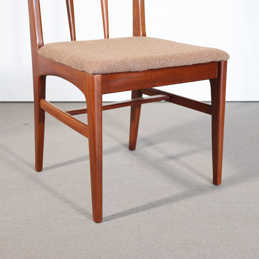 【comingsoon!】　YOUNGER RECTANGULAR CHAIR ItemCode-AVON18b | 送料込