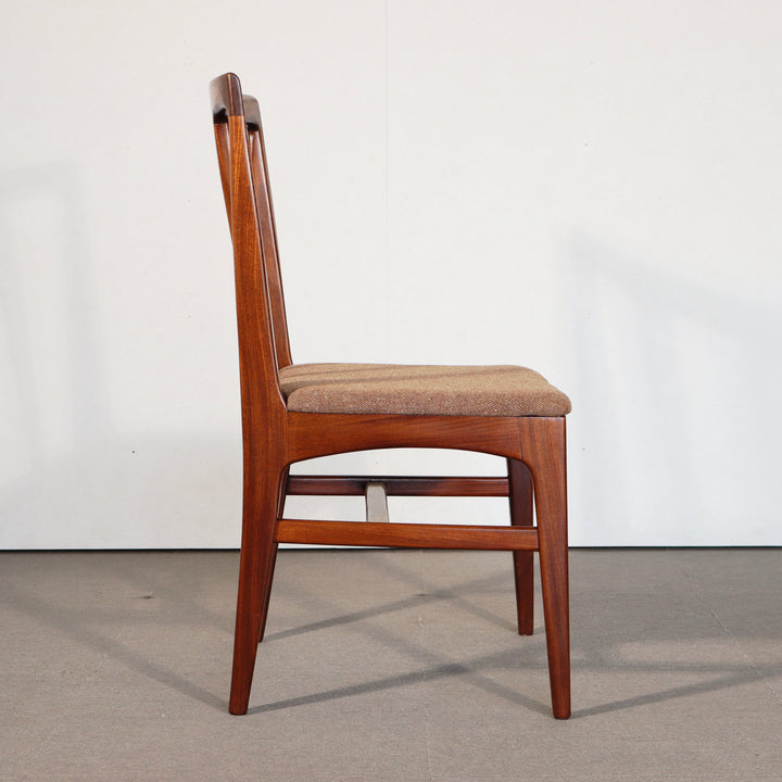 【comingsoon!】　YOUNGER RECTANGULAR CHAIR ItemCode-AVON18b | 送料込