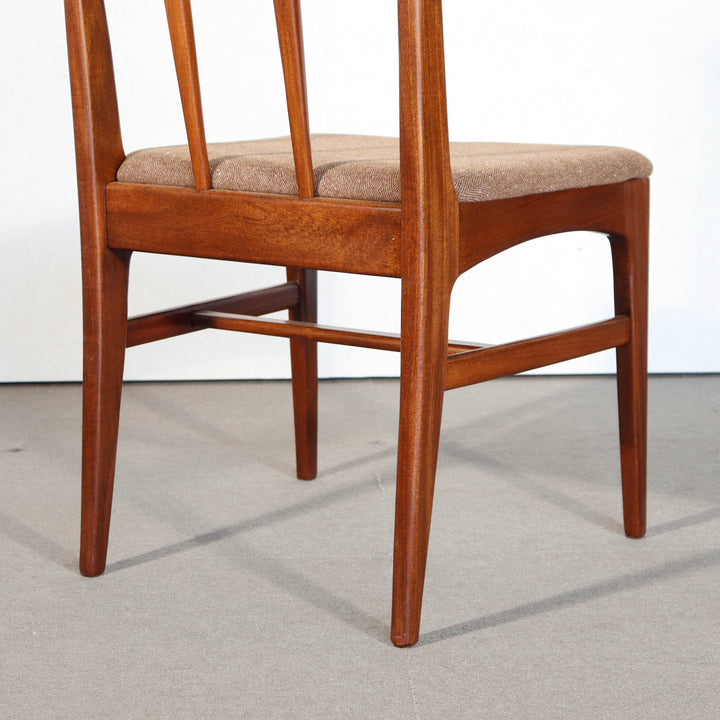 【comingsoon!】　YOUNGER RECTANGULAR CHAIR ItemCode-AVON18b | 送料込