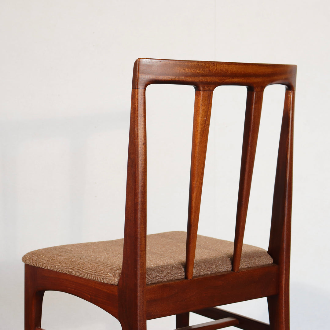 【comingsoon!】　YOUNGER RECTANGULAR CHAIR ItemCode-AVON18b | 送料込