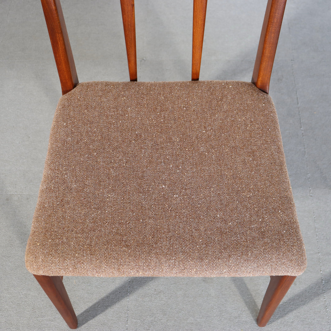 【comingsoon!】　YOUNGER RECTANGULAR CHAIR ItemCode-AVON18b | 送料込