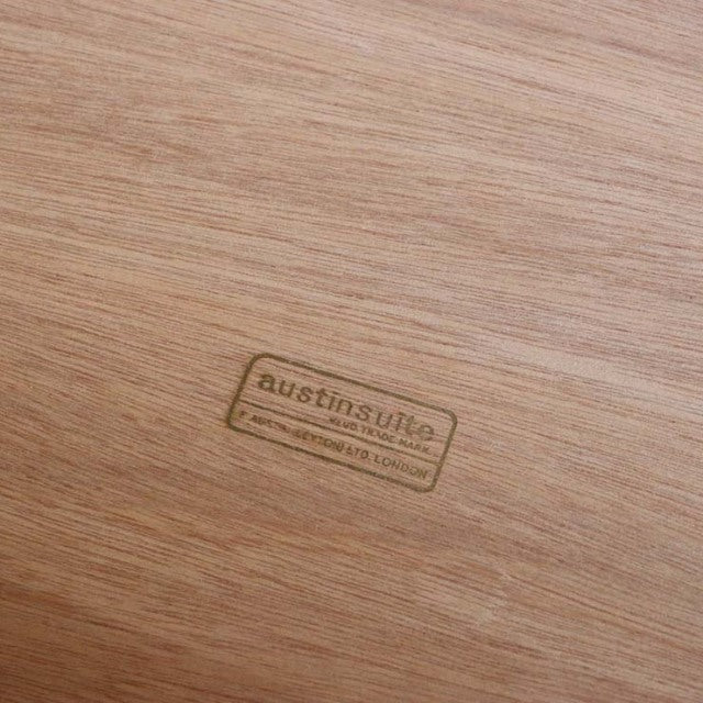 かがみ ときどき どれっさー。　オースティンスイートAustinsuite製のドレッサー　商品番号25184