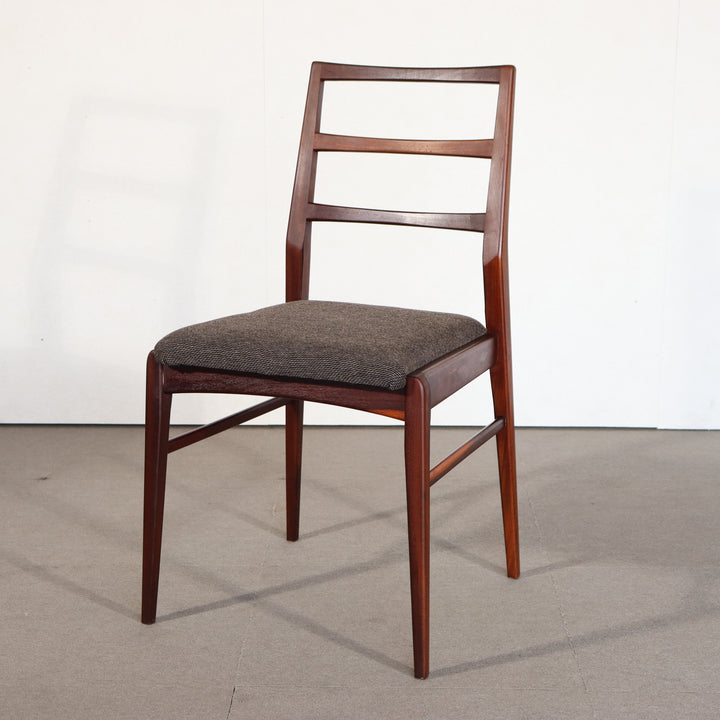 【comingsoon!】RICHARD HORNBY（リチャード・ホーンビー）ダイニングチェア | ItemCode-26092e| 送料込 |