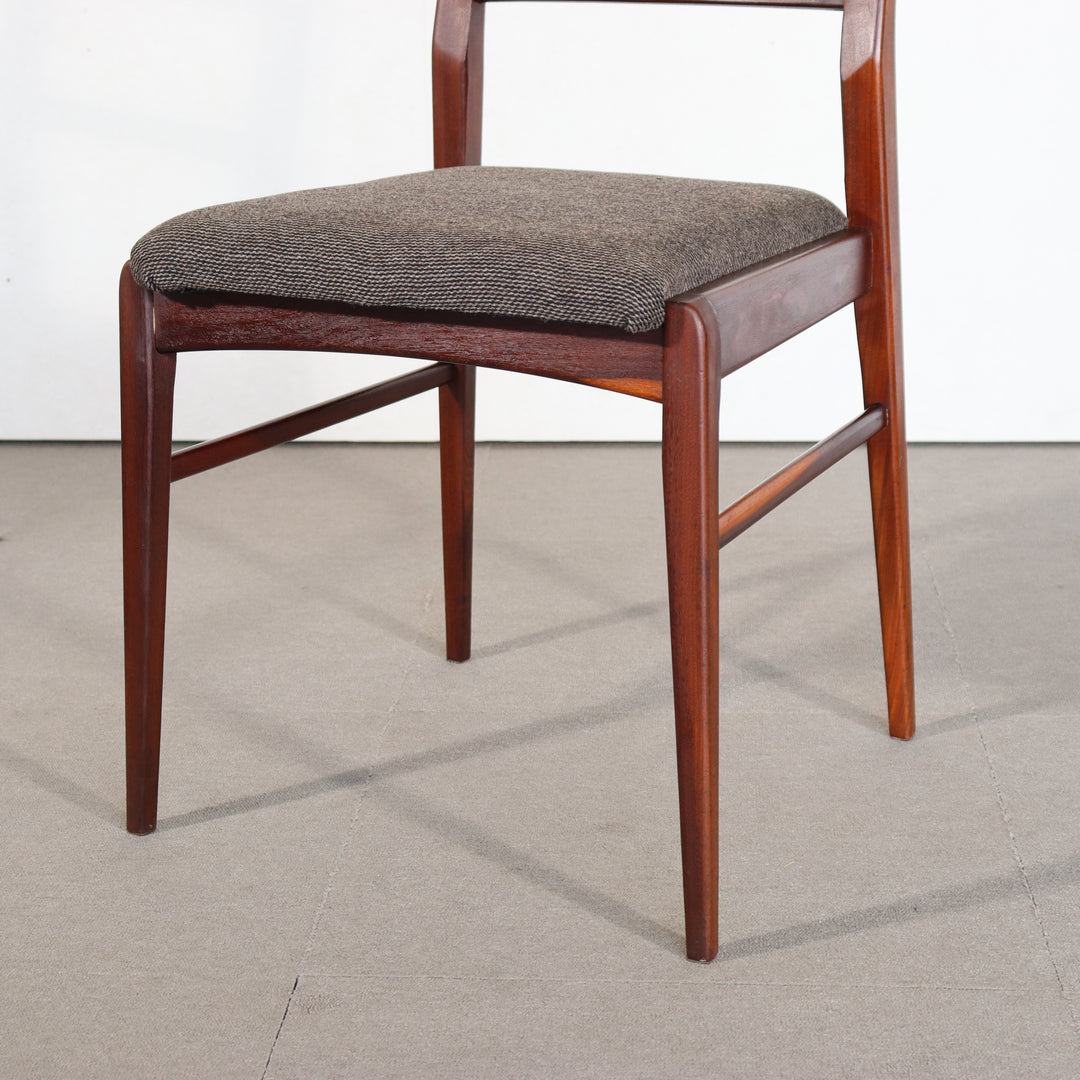 【comingsoon!】RICHARD HORNBY（リチャード・ホーンビー）ダイニングチェア | ItemCode-26092e| 送料込 |