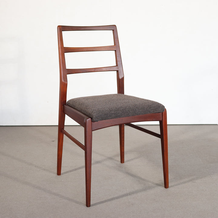 【comingsoon!】RICHARD HORNBY（リチャード・ホーンビー）ダイニングチェア | ItemCode-26092d| 送料込 | (コピー)