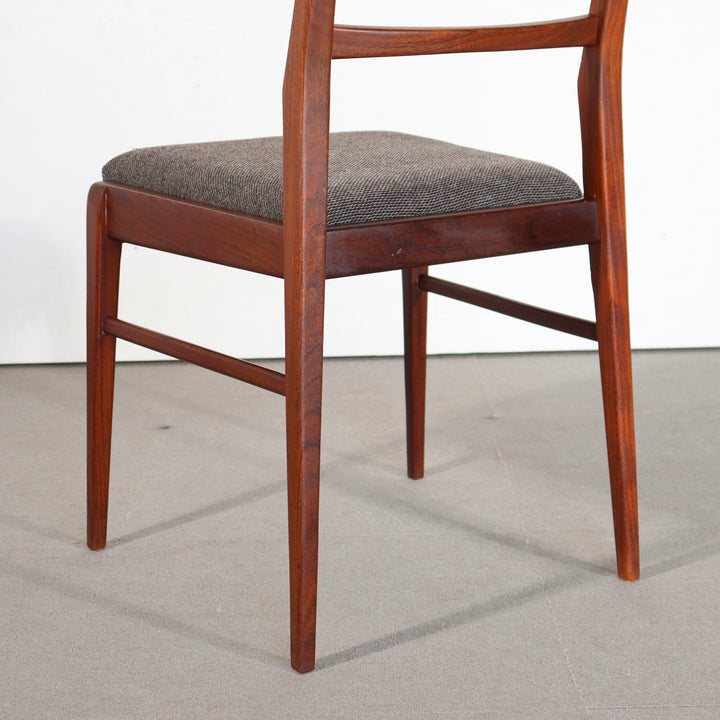【comingsoon!】RICHARD HORNBY（リチャード・ホーンビー）ダイニングチェア | ItemCode-26092d| 送料込 | (コピー)