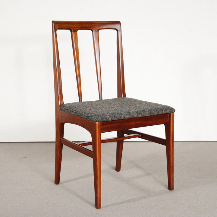 【comingsoon!】　YOUNGER RECTANGULAR CHAIR ItemCode-AVON18c | 送料込