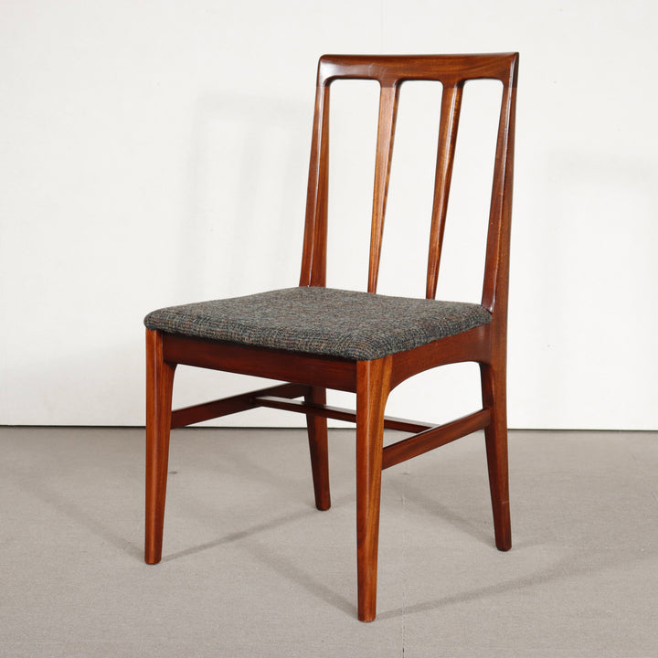 【comingsoon!】　YOUNGER RECTANGULAR CHAIR ItemCode-AVON18c | 送料込