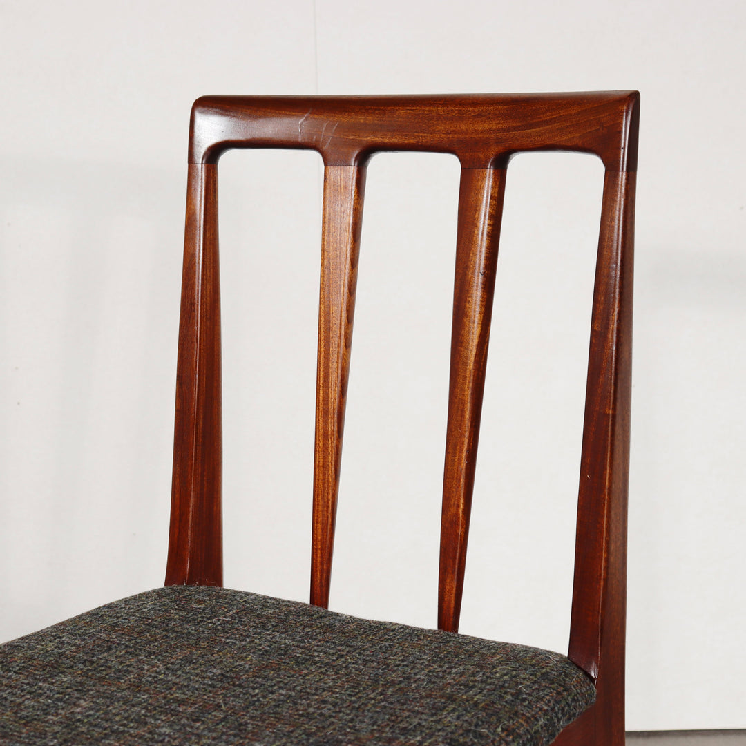 【comingsoon!】　YOUNGER RECTANGULAR CHAIR ItemCode-AVON18c | 送料込