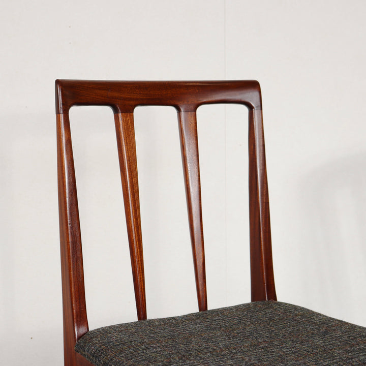 【comingsoon!】　YOUNGER RECTANGULAR CHAIR ItemCode-AVON18c | 送料込