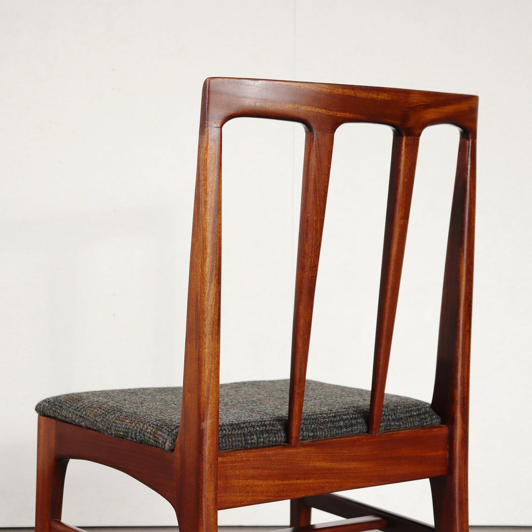 【comingsoon!】　YOUNGER RECTANGULAR CHAIR ItemCode-AVON18d | 送料込