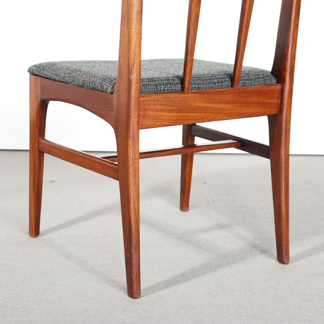 【comingsoon!】　YOUNGER RECTANGULAR CHAIR ItemCode-AVON18d | 送料込
