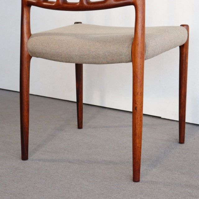 【職人２０％】　J.L.モラー（J.L.Moller）No.83　デンマーク製ダイニングチェア　商品番号27022a